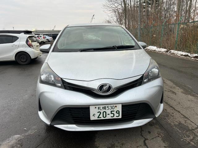 ヴィッツ F 4WD(2枚目)