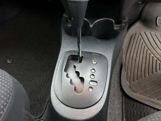 ヴィッツ F 4WD(29枚目)