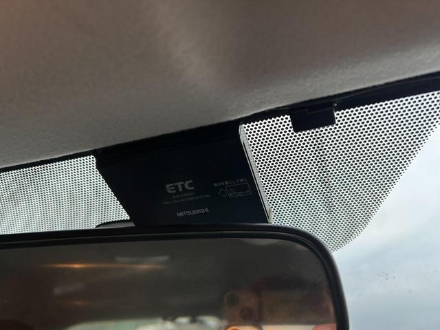 ヴィッツ F 4WD(31枚目)