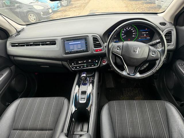 ヴェゼル ハイブリッドX・Lパッケージ 4WD(16枚目)