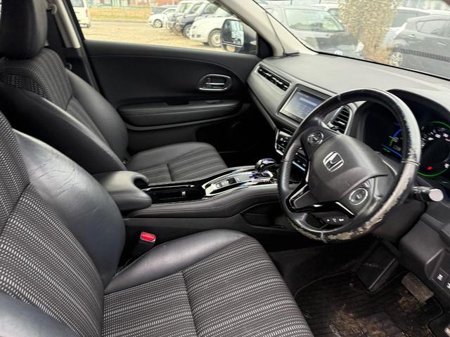 ヴェゼル ハイブリッドX・Lパッケージ 4WD(18枚目)