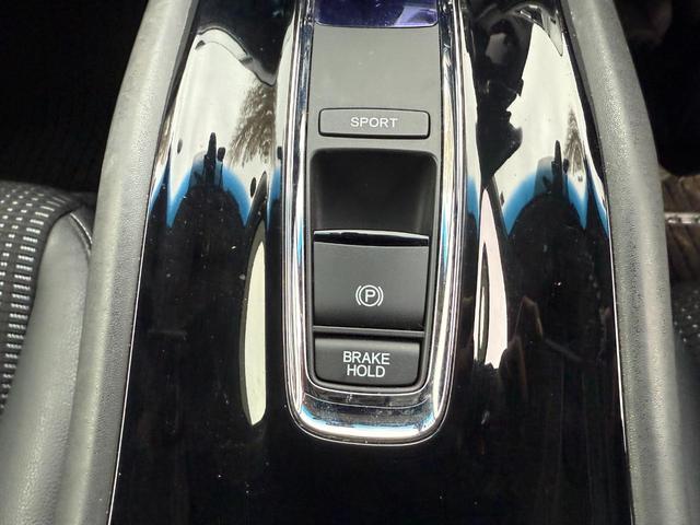 ヴェゼル ハイブリッドX・Lパッケージ 4WD(34枚目)