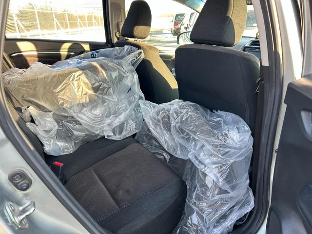 フィットハイブリッド Fパッケージ 4WD(11枚目)