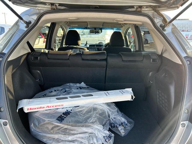 フィットハイブリッド Fパッケージ 4WD(15枚目)