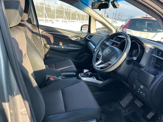 フィットハイブリッド Fパッケージ 4WD(21枚目)