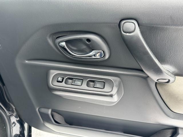 ジムニー ランドベンチャー　４ＷＤ（16枚目）