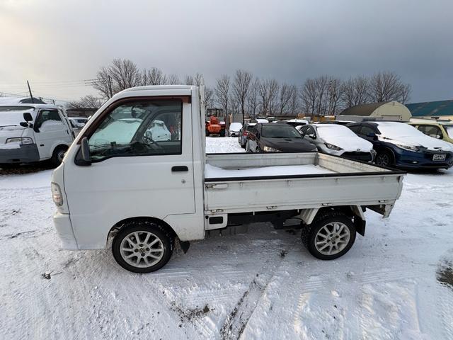 ハイゼットトラック エアコン・パワステ　スペシャル　４ＷＤ（5枚目）