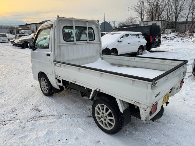 ハイゼットトラック エアコン・パワステ　スペシャル　４ＷＤ（6枚目）