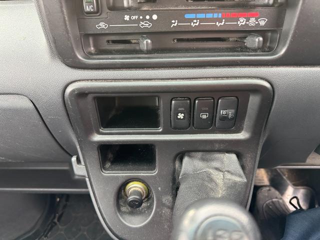 ハイゼットカーゴ クルーズ　４ＷＤ（19枚目）