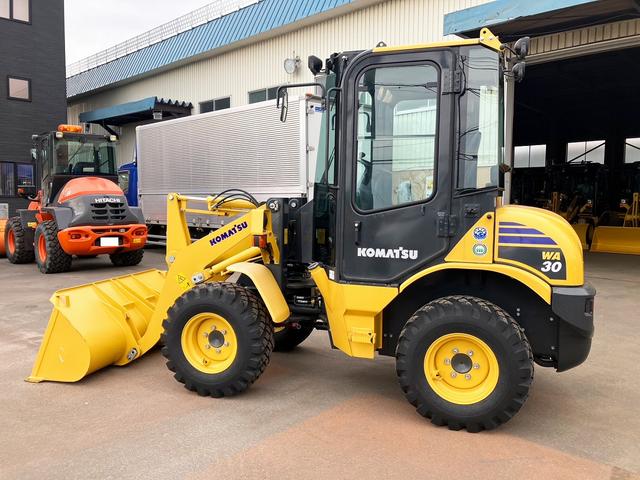 日本 　コマツ　中古　ホイールローダ　ＷＡ３０－６Ｅ０（5枚目）