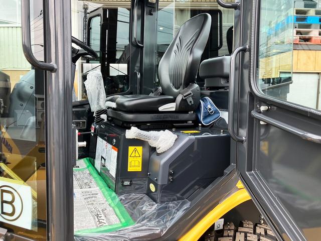 日本 　コマツ　中古　ホイールローダ　ＷＡ３０－６Ｅ０（10枚目）