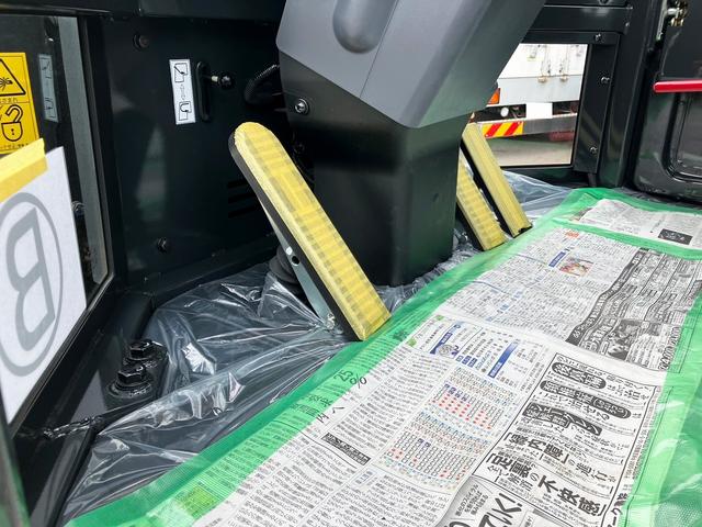 日本 　コマツ　中古　ホイールローダ　ＷＡ３０－６Ｅ０（13枚目）
