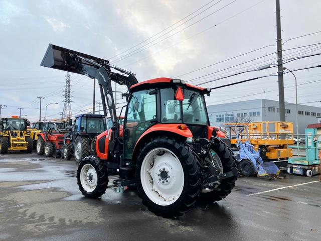 日本 クボタ 中古 トラクター MR1000(4枚目)