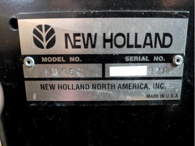 日本 ニューホランド 中古 スキッドローダー LX565(9枚目)