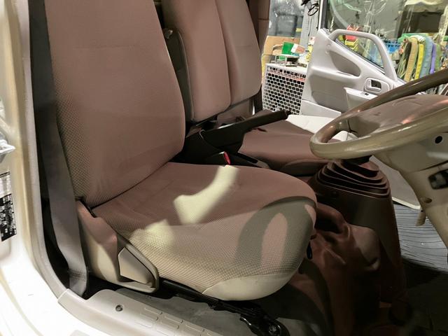 ダイナトラック 中古　４ＷＤ　平ボディ（16枚目）