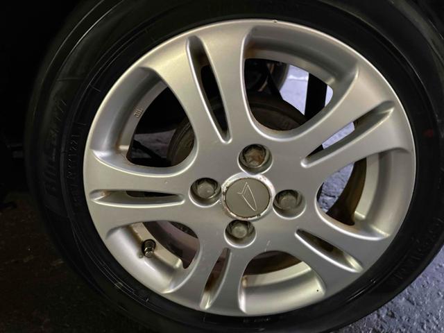 ムーヴ Ｘリミテッド　４ＷＤ　バックカメラ　ナビ　ＴＶ　スマートキー　アイドリングストップ　ベンチシート　ＣＶＴ　盗難防止システム　ＡＢＳ　ＣＤ　ミュージックプレイヤー接続可　アルミホイール　衝突安全ボディ　エアコン（23枚目）