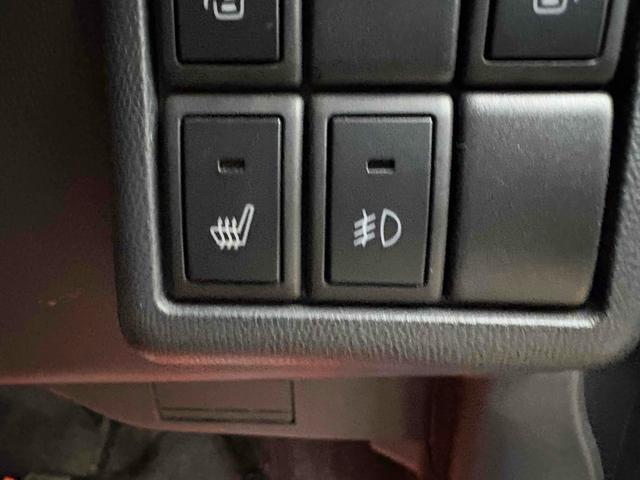 ルークス ハイウェイスターターボ　アーバンセレクション　４ＷＤ　ＥＴＣ　両側電動スライドドア　ナビ　ＴＶ　ＨＩＤ　スマートキー　シートヒーター　ベンチシート　ターボ　ＣＶＴ　盗難防止システム　ＡＢＳ　ＣＤ　アルミホイール　衝突安全ボディ　エアコン（9枚目）