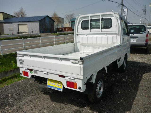 日産 ＮＴ１００クリッパートラック