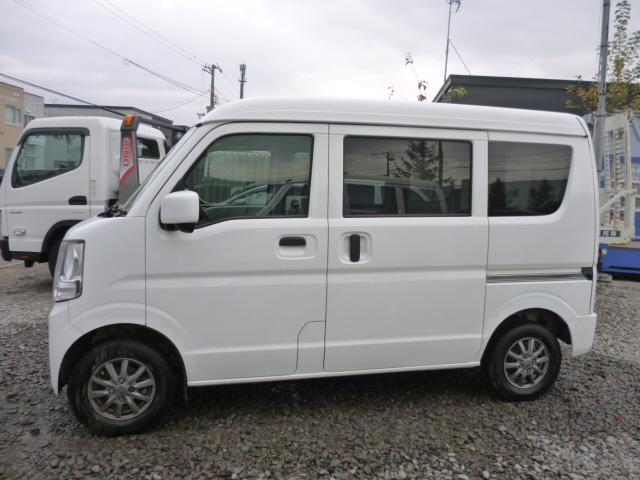 NV100クリッパーバン DX GLセーフティパッケージ 4WD 4速オートマ 衝突被害軽減ブレーキ ナビ TV(19枚目)