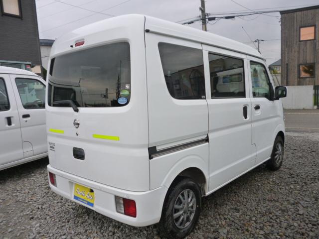 NV100クリッパーバン DX GLセーフティパッケージ 4WD 4速オートマ 衝突被害軽減ブレーキ ナビ TV(22枚目)