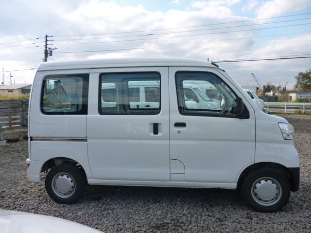 ハイゼットカーゴ 2シーター4WD 走行距離2万キロ(12枚目)