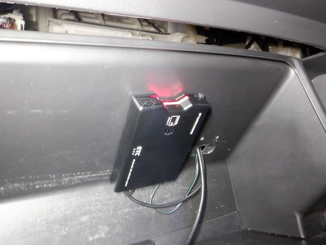 アイシス プラタナ 4WD ナビ TV B/T Bカメラ パワスラ スマートキー プッシュスタート ETC 社外エンスタ クリアランスソナー リアヒーター 寒冷地仕様 フォグランプ オートエアコン 社外AW(50枚目)