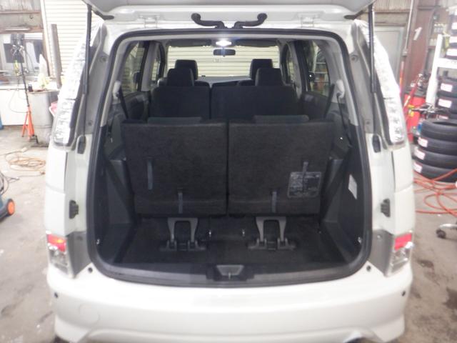 アイシス プラタナ 4WD ナビ TV B/T Bカメラ パワスラ スマートキー プッシュスタート ETC 社外エンスタ クリアランスソナー リアヒーター 寒冷地仕様 フォグランプ オートエアコン 社外AW(57枚目)