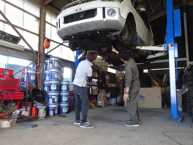 ソリオバンディット ベースグレード　４ＷＤ　ナビ　フルセグＴＶ　ＵＳＢ接続　バックカメラ　サイドカメラ　シートヒーター　両側パワスラ　１００Ｖ電源　ＨＩＤ　フォグランプ　ドアバイザー　スマートキー　プッシュスタート（3枚目）