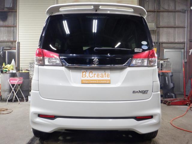 ソリオバンディット ベースグレード　４ＷＤ　ナビ　フルセグＴＶ　ＵＳＢ接続　バックカメラ　サイドカメラ　シートヒーター　両側パワスラ　１００Ｖ電源　ＨＩＤ　フォグランプ　ドアバイザー　スマートキー　プッシュスタート（12枚目）