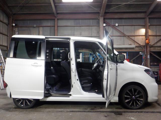 ソリオバンディット ベースグレード　４ＷＤ　ナビ　フルセグＴＶ　ＵＳＢ接続　バックカメラ　サイドカメラ　シートヒーター　両側パワスラ　１００Ｖ電源　ＨＩＤ　フォグランプ　ドアバイザー　スマートキー　プッシュスタート（17枚目）