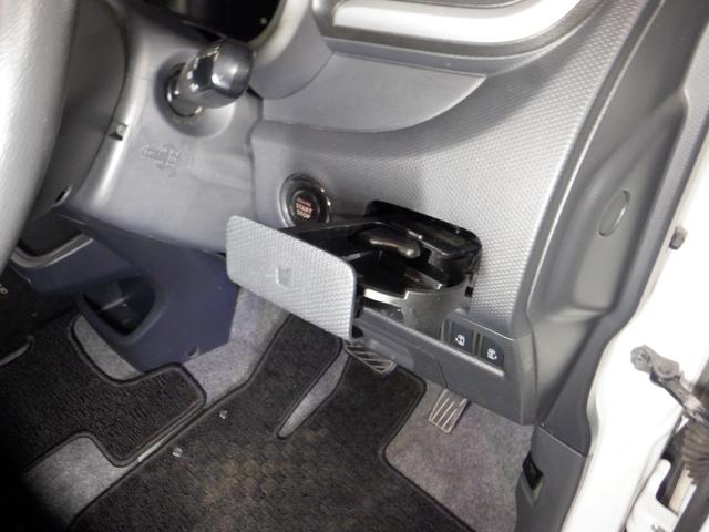 ソリオバンディット ベースグレード　４ＷＤ　ナビ　フルセグＴＶ　ＵＳＢ接続　バックカメラ　サイドカメラ　シートヒーター　両側パワスラ　１００Ｖ電源　ＨＩＤ　フォグランプ　ドアバイザー　スマートキー　プッシュスタート（37枚目）