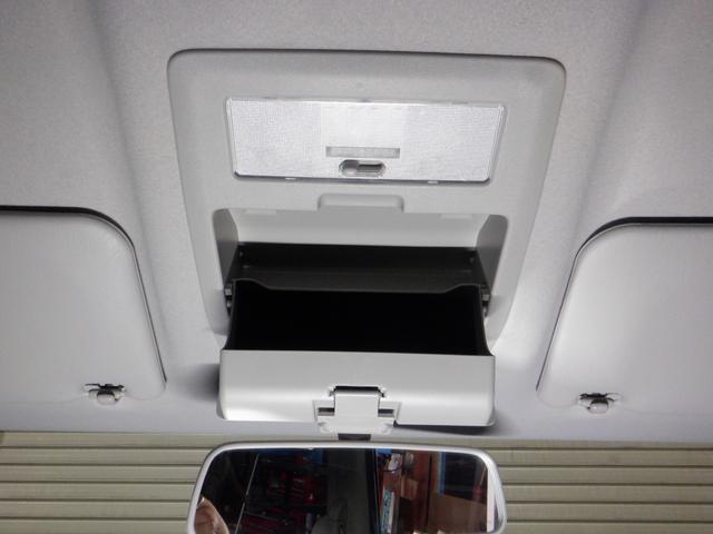 ソリオバンディット ベースグレード　４ＷＤ　ナビ　フルセグＴＶ　ＵＳＢ接続　バックカメラ　サイドカメラ　シートヒーター　両側パワスラ　１００Ｖ電源　ＨＩＤ　フォグランプ　ドアバイザー　スマートキー　プッシュスタート（45枚目）