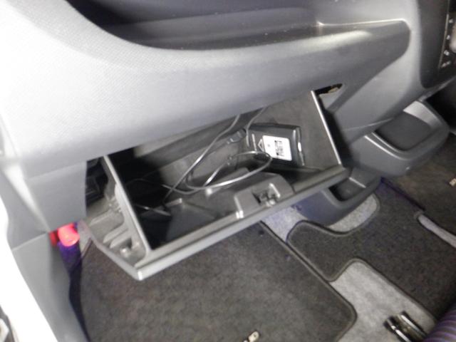 ソリオバンディット ベースグレード　４ＷＤ　ナビ　フルセグＴＶ　ＵＳＢ接続　バックカメラ　サイドカメラ　シートヒーター　両側パワスラ　１００Ｖ電源　ＨＩＤ　フォグランプ　ドアバイザー　スマートキー　プッシュスタート（61枚目）