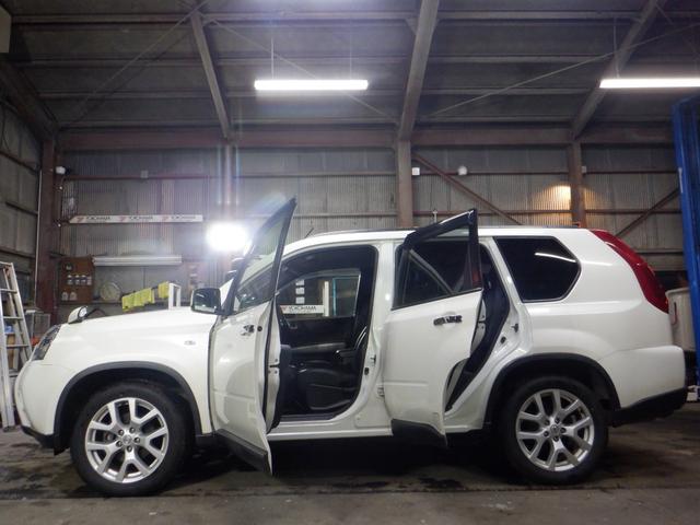 エクストレイル 20GT 4WD ディーゼルターボ ナビ TV ETC クルコン カプロンシート 全席シートヒーター 純正エンジンスターター HID フォグランプ インテリキー ドアバイザー(18枚目)