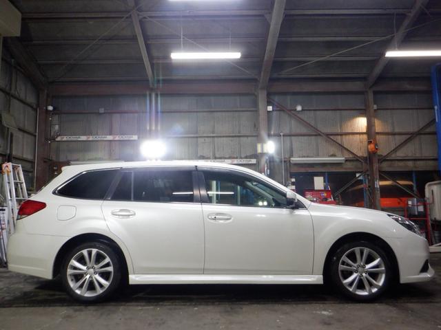 レガシィツーリングワゴン ２．５ｉアイサイト　４ＷＤ　本州仕入　後期型　ナビ　ＴＶ　Ｂ／Ｔ　Ｂカメラ　電動シート　スマートキー　プッシュスタート　ＥＴＣ　ＨＩＤ　衝突軽減　ヘッドライトウォッシャー　フォグランプ（15枚目）