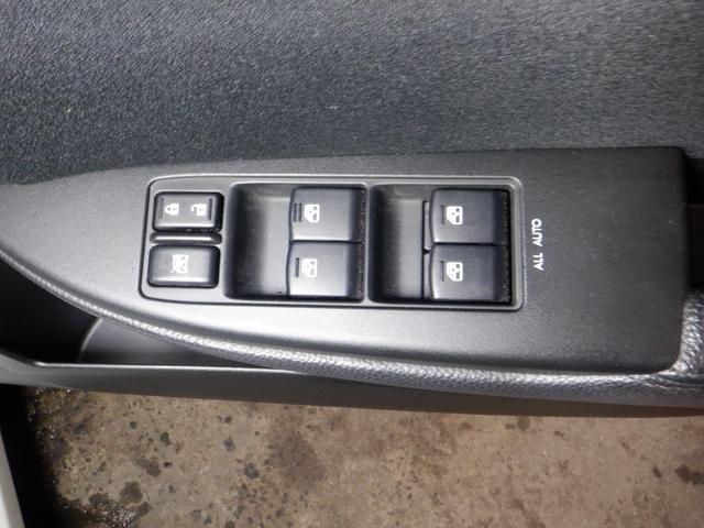 レガシィツーリングワゴン ２．５ｉアイサイト　４ＷＤ　本州仕入　後期型　ナビ　ＴＶ　Ｂ／Ｔ　Ｂカメラ　電動シート　スマートキー　プッシュスタート　ＥＴＣ　ＨＩＤ　衝突軽減　ヘッドライトウォッシャー　フォグランプ（34枚目）