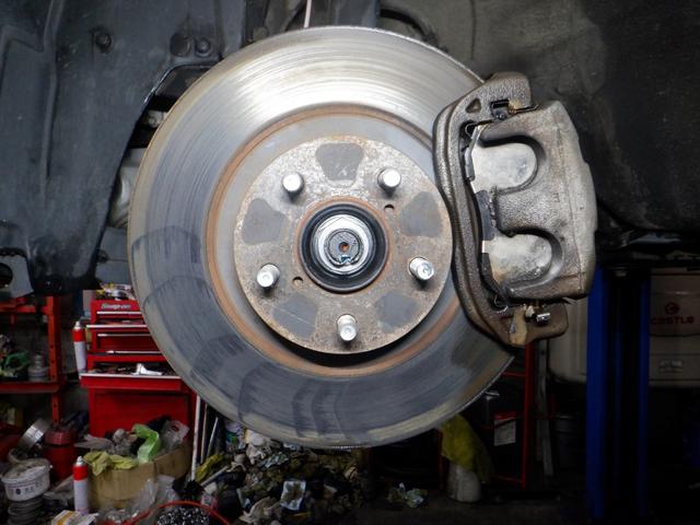 レガシィツーリングワゴン ２．５ｉアイサイト　４ＷＤ　本州仕入　後期型　ナビ　ＴＶ　Ｂ／Ｔ　Ｂカメラ　電動シート　スマートキー　プッシュスタート　ＥＴＣ　ＨＩＤ　衝突軽減　ヘッドライトウォッシャー　フォグランプ（73枚目）