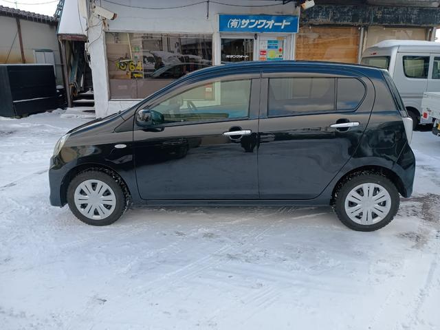 ミライース Xf SA 4WD ABS キーレス アイドリングストップ 衝突被害軽減ブレーキ 横滑り防止装置 ナビTV バックカメラ Bluetooth 夏冬タイヤ付 リモコンスターター 車検令和9年12月(8枚目)