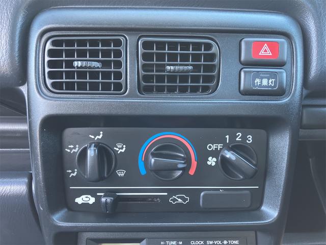 アクティトラック SDX 4WD 軽トラック MT 運転席エアバッグ(17枚目)
