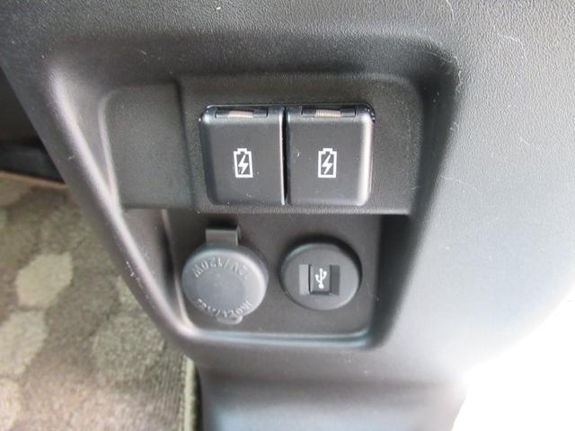 スペーシアギア マイスタイル　４ＷＤ＆社外ナビゲーション＆アラウンドビューモニター＆両側パワースライドドア＆アイドリングストップ＆運転席＆助手席シートヒーター＆社外アルミホイール＆オートエアコン（17枚目）