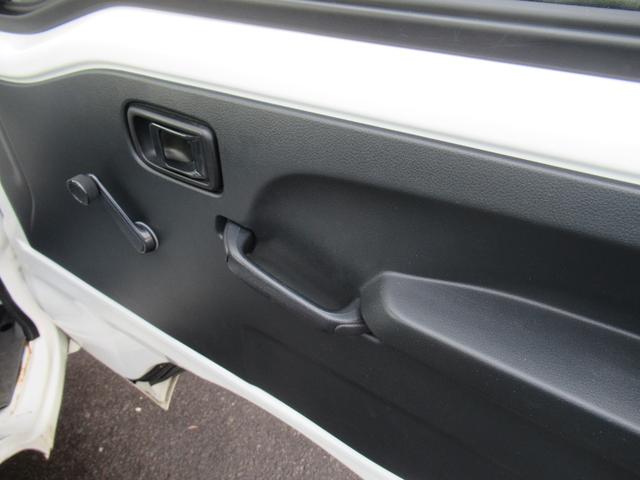 ハイゼットトラック スタンダード　４ＷＤ＆エアコン＆オートマ＆パワステ＆ラジオ＆荷台マット＆運転席エアバック＆ヘッドライトレベライザー（13枚目）
