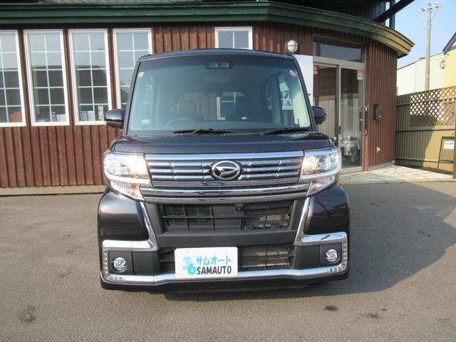 タント カスタムＸ　トップエディションリミテッドＳＡＩＩＩ　４ＷＤ＆両側パワースライドドア＆社外ナビゲーション＆アラウンドビューモニター＆純正エンジンスターター＆スマートアシスト＆純正アルミホイール＆オートエアコン（2枚目）