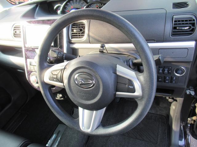 タント カスタムＸ　トップエディションリミテッドＳＡＩＩＩ　４ＷＤ＆両側パワースライドドア＆社外ナビゲーション＆アラウンドビューモニター＆純正エンジンスターター＆スマートアシスト＆純正アルミホイール＆オートエアコン（11枚目）