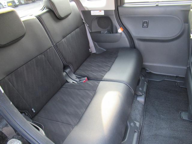 タント カスタムＸ　トップエディションリミテッドＳＡＩＩＩ　４ＷＤ＆両側パワースライドドア＆社外ナビゲーション＆アラウンドビューモニター＆純正エンジンスターター＆スマートアシスト＆純正アルミホイール＆オートエアコン（18枚目）