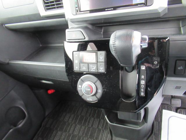 ピクシスメガ Ｇターボ　ＳＡＩＩＩ　４ＷＤ＆ターボエンジン＆両側パワースライドドア＆ガイドライン付きバックカメラ＆プッシュスタート＆社外レーダー＆純正アルミホイール＆オートエアコン（11枚目）