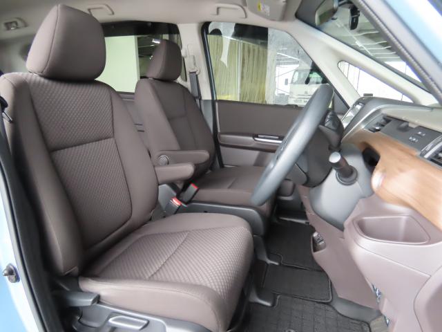 フリード Ｇ・ホンダセンシング　車検整備付　純正ナビ　エンスタ　ドラレコ　ＴＶフル　リアカメラ　ＥＴＣ（19枚目）