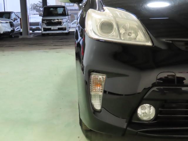 プリウス Ｓ　カロッツェリアナビ　ＴＶフル　リアカメラ　夏冬タイヤ付　エンスタ（9枚目）