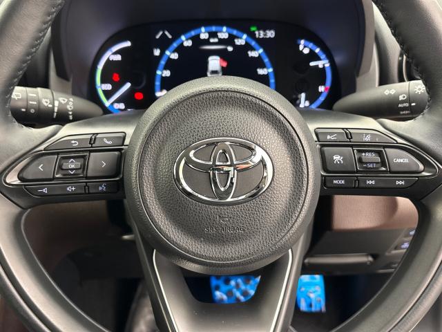 ヤリスクロス ハイブリッドＺ　純正ディスプレイオーディオ　ＴＶフル　リアカメラ　前後ドラレコ　夏冬タイヤ付　ＥＴＣ（11枚目）