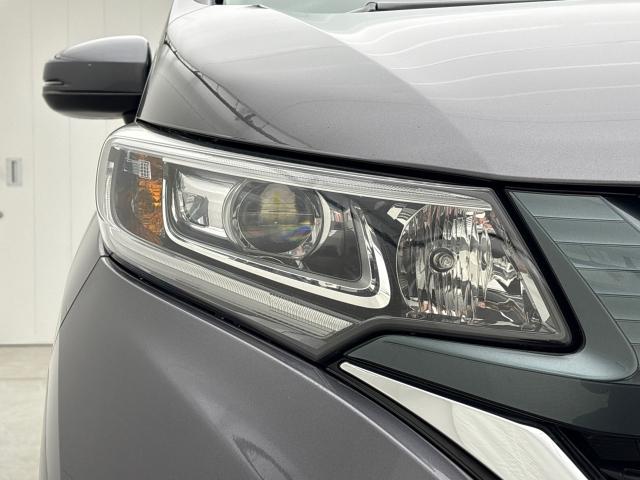 フリード Ｇ・ホンダセンシング　純正ナビ　ＴＶフル　リアカメラ　エンスタ　ドラレコ　夏冬タイヤ付（10枚目）