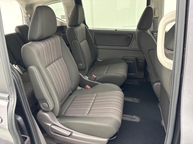 フリード Ｇ・ホンダセンシング　純正ナビ　ＴＶフル　リアカメラ　エンスタ　ドラレコ　夏冬タイヤ付（18枚目）